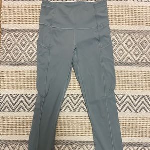 Lululemon cut off leggings